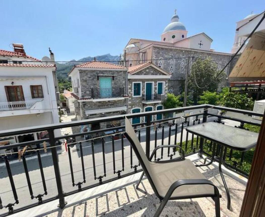 Samos - Kokkari - Eirini'S Studios מראה חיצוני תמונה